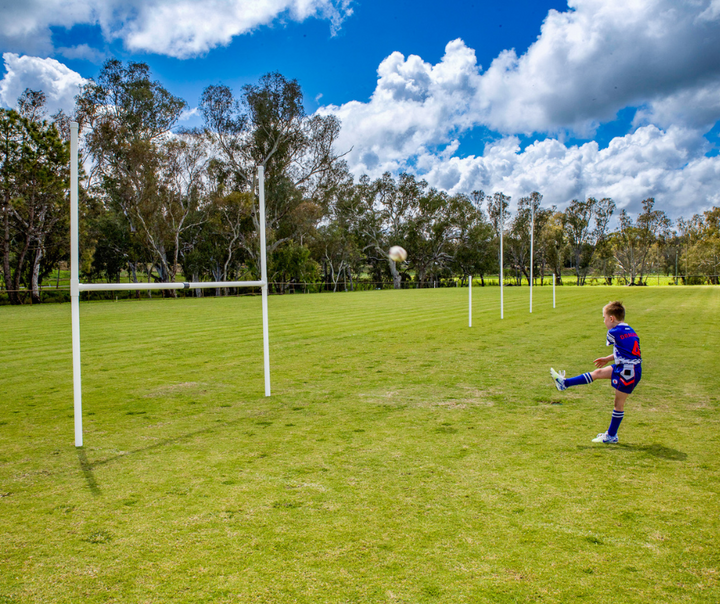 Backyard Footy Posts - Buy AFL Goals & NRL / Rugby Posts